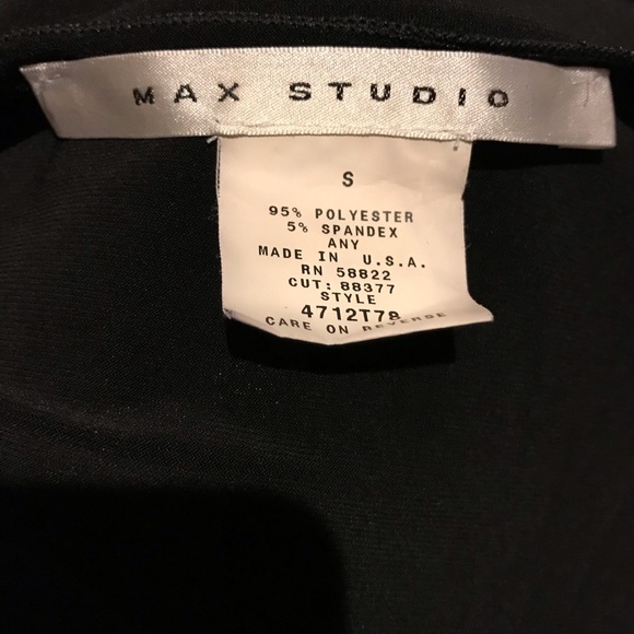 Small Max Studio Blank Tank Top. Must bundle - Picture 3 of 10